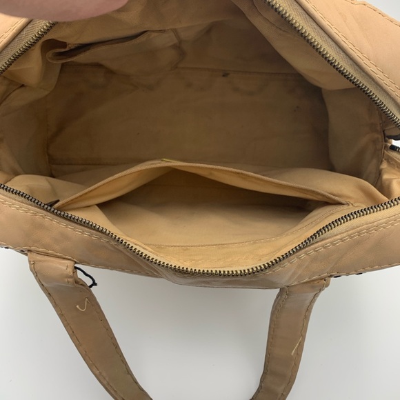 Chanel Wild Stitch Boston handbag Beige - Picture 14 of 15